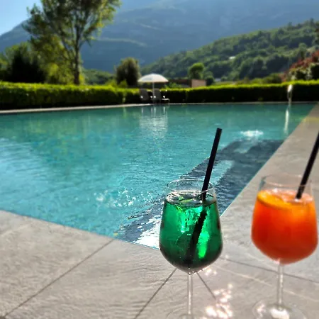 Hotel Miralaghi Padergnone